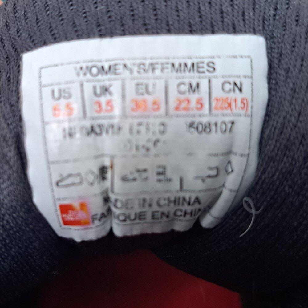 The North Face Trail Escape Crest Hiking Shoes Sneakers Gorpcore Utility 5.5 - Picture 9 of 9